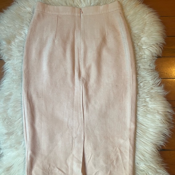 Misguided Pale Blush Pink Suede Midi Pencil Slit Back Skirt Career EUC - Picture 4 of 7